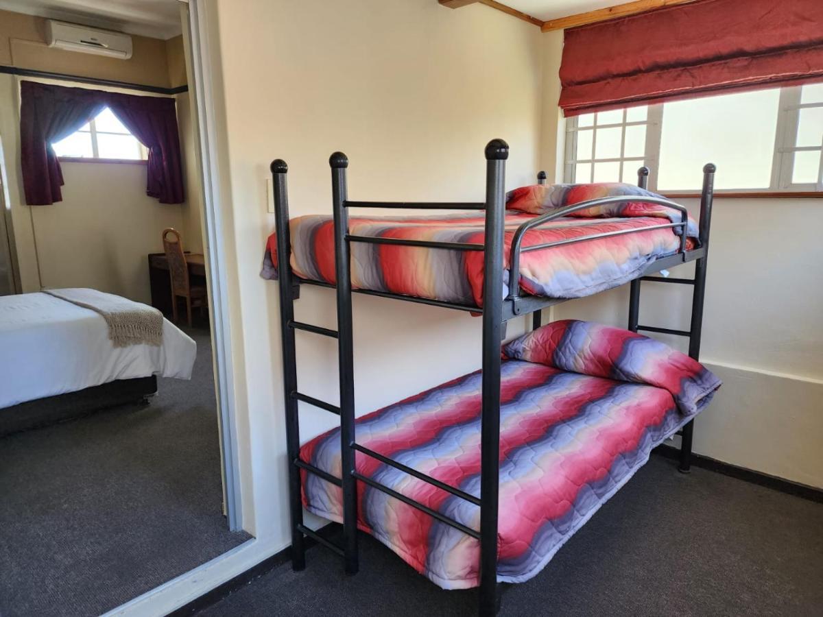 Royal Hotel Ladysmith Esterno foto
