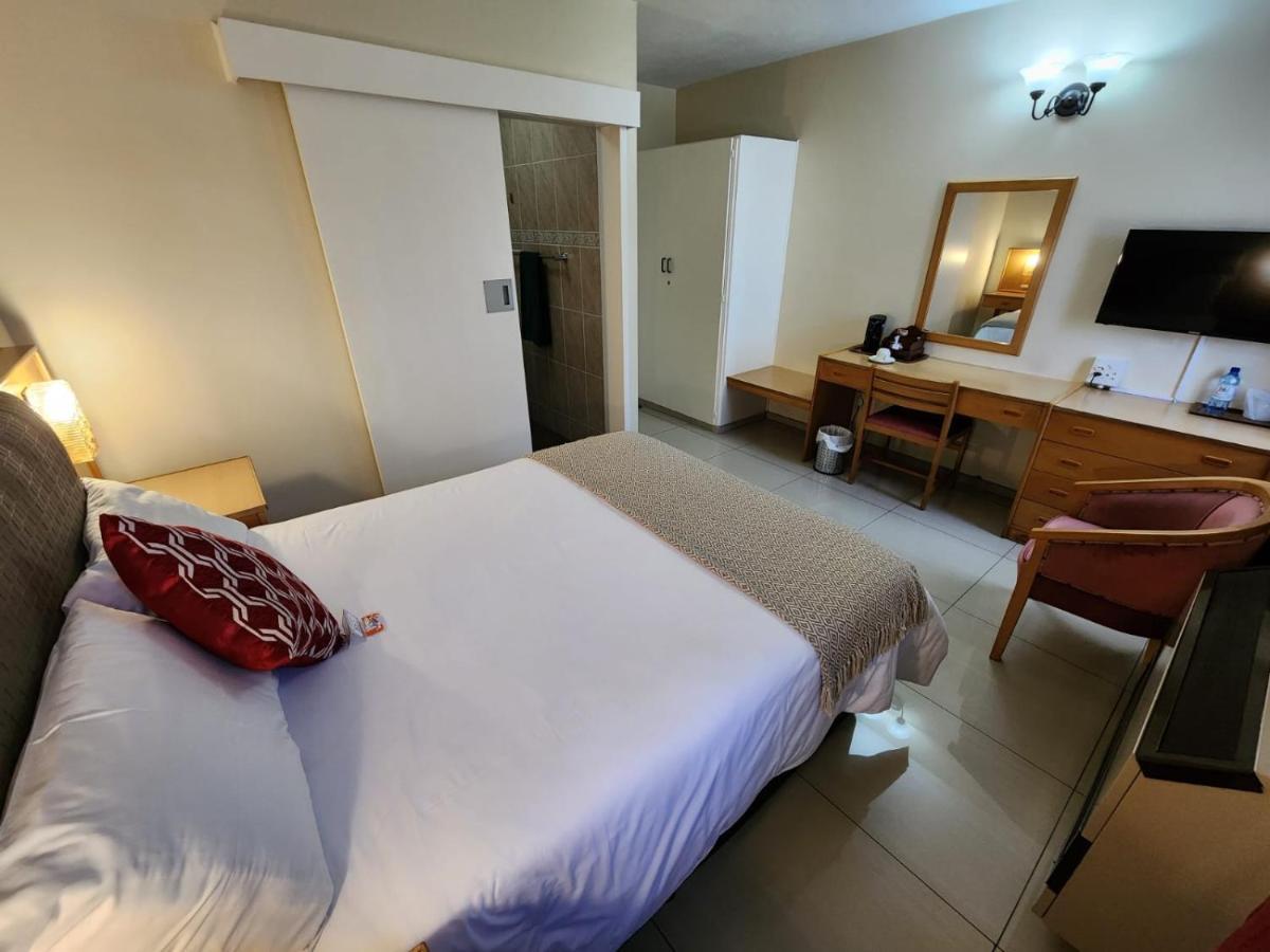 Royal Hotel Ladysmith Esterno foto