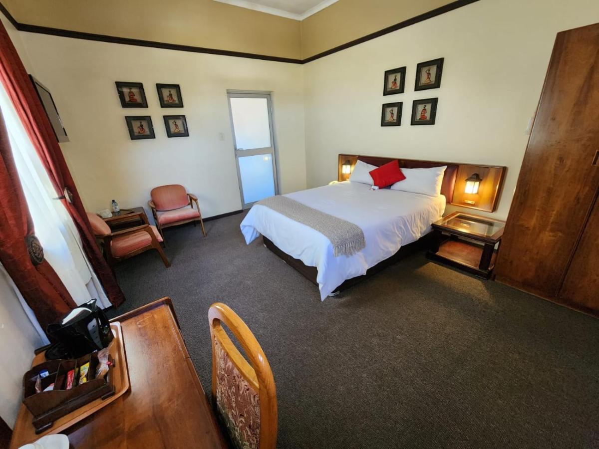 Royal Hotel Ladysmith Esterno foto