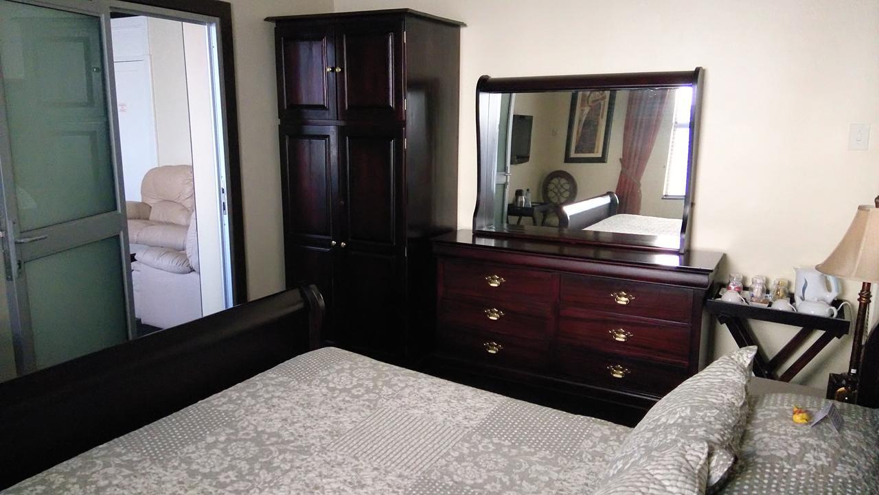 Royal Hotel Ladysmith Esterno foto