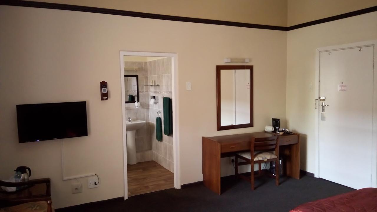 Royal Hotel Ladysmith Esterno foto