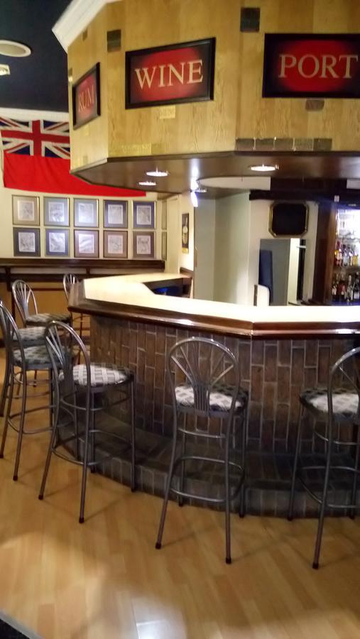 Royal Hotel Ladysmith Esterno foto